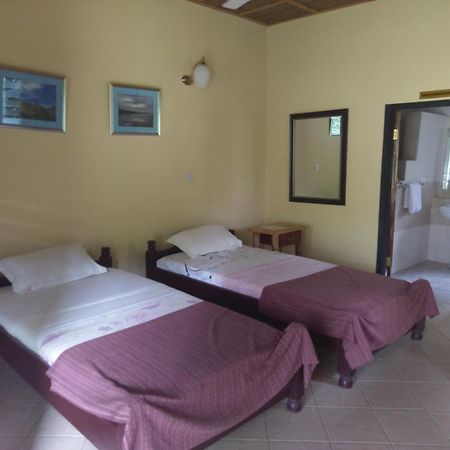 Big Foot Safari Lodge Wli Afegame Екстер'єр фото