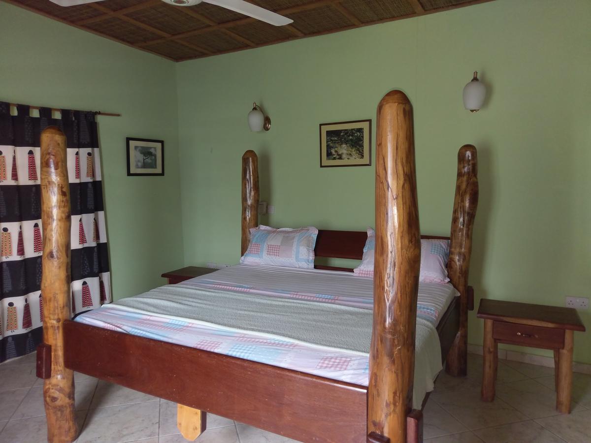 Big Foot Safari Lodge Wli Afegame Екстер'єр фото