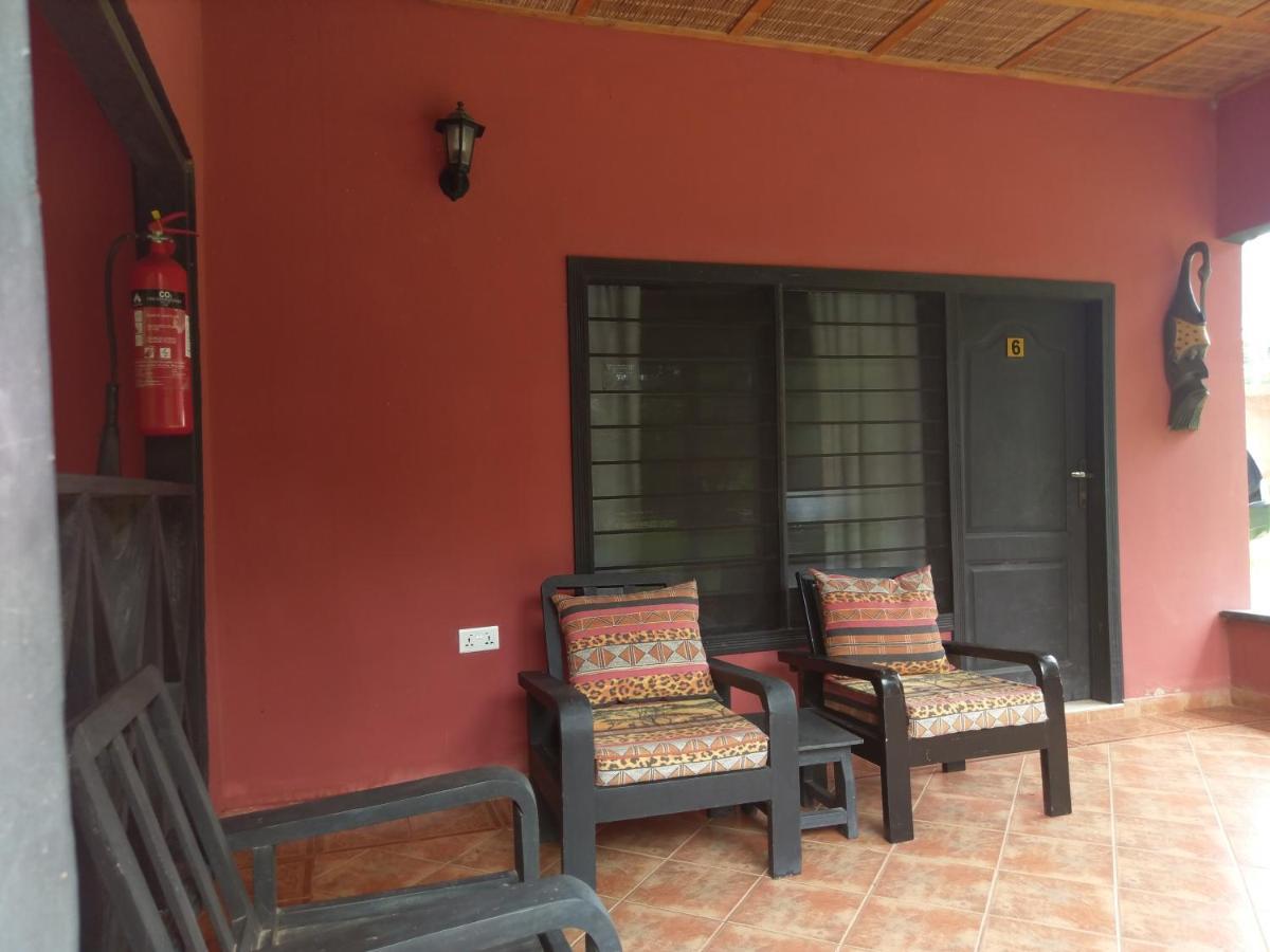 Big Foot Safari Lodge Wli Afegame Екстер'єр фото